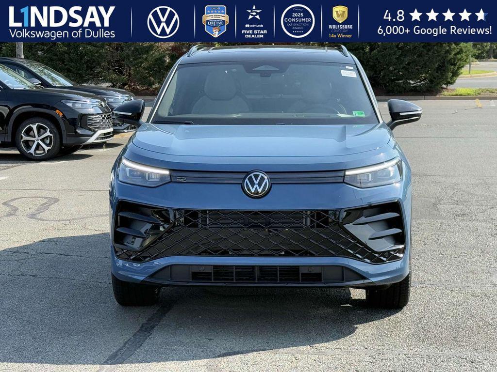 new 2025 Volkswagen Tiguan car, priced at $36,895