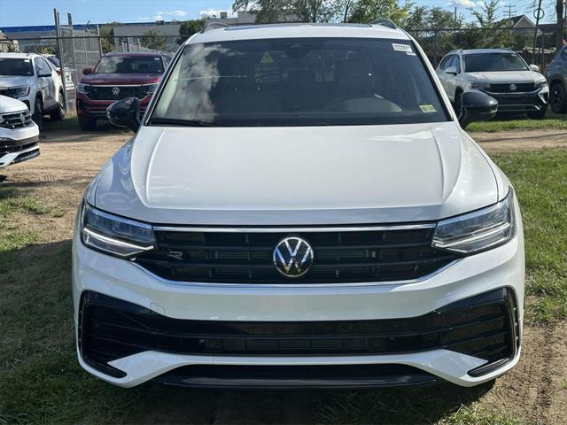 new 2024 Volkswagen Tiguan car, priced at $33,469