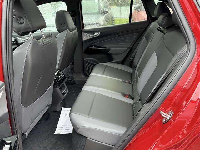 new 2025 Volkswagen ID.4 car, priced at $49,783