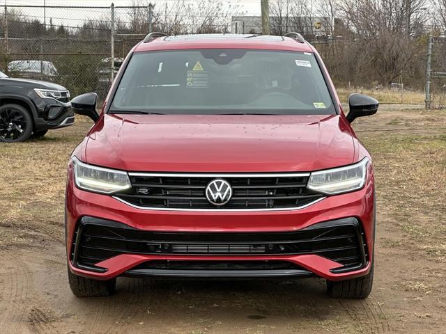 new 2024 Volkswagen Tiguan car, priced at $32,019