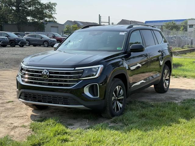 new 2025 Volkswagen Atlas car, priced at $38,348