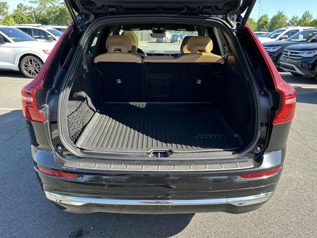 used 2022 Volvo XC60 car, priced at $38,994