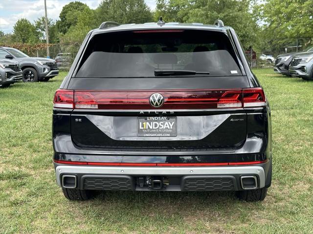 new 2024 Volkswagen Atlas car, priced at $43,726