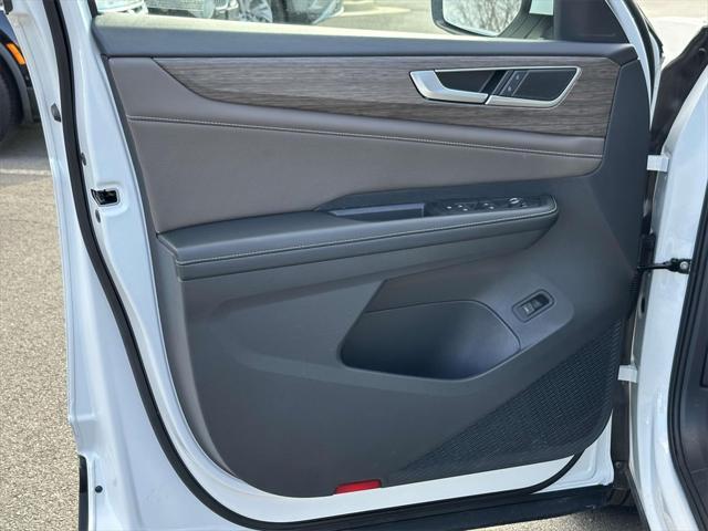 used 2024 Volkswagen Atlas car, priced at $37,557