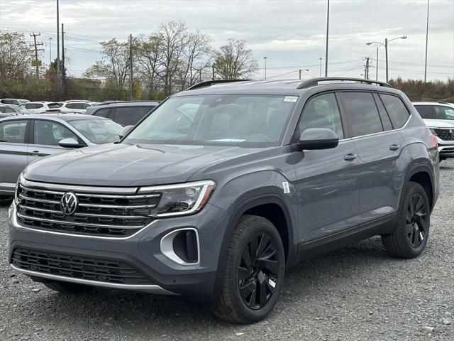 new 2025 Volkswagen Atlas car, priced at $42,960