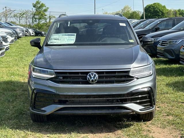 new 2024 Volkswagen Tiguan car, priced at $35,093