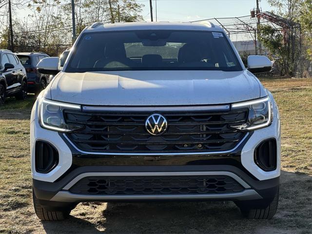 new 2025 Volkswagen Atlas Cross Sport car, priced at $38,142