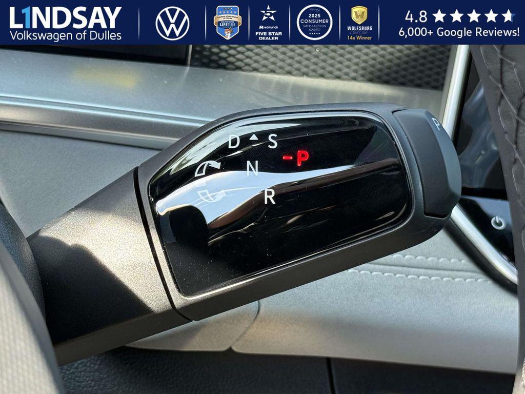new 2025 Volkswagen Tiguan car, priced at $37,621