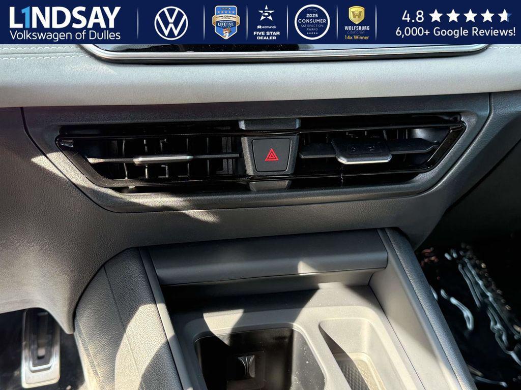 new 2025 Volkswagen Tiguan car, priced at $37,621