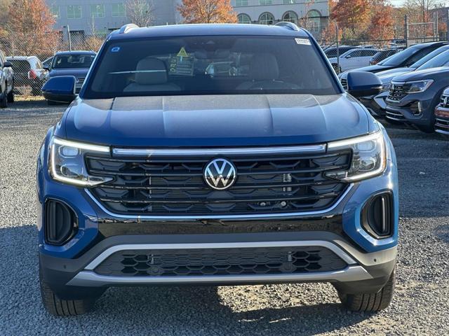 new 2025 Volkswagen Atlas Cross Sport car, priced at $45,732