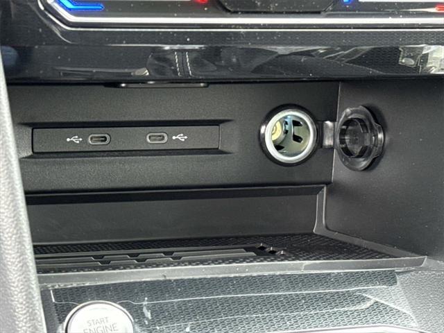 new 2025 Volkswagen Taos car, priced at $33,070
