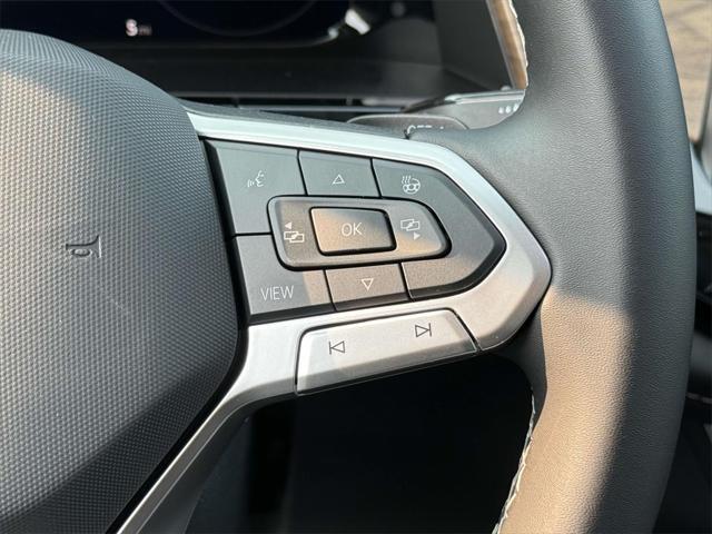new 2025 Volkswagen Atlas car, priced at $45,251