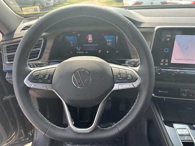 new 2024 Volkswagen Atlas car, priced at $41,888