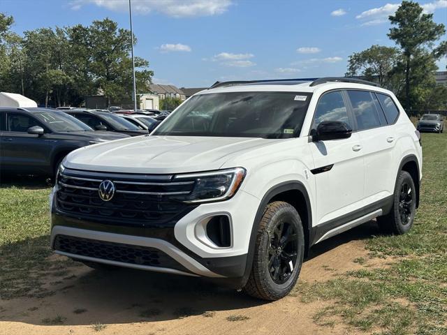 new 2024 Volkswagen Atlas car, priced at $44,324