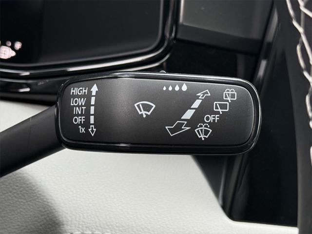 new 2025 Volkswagen Taos car, priced at $26,147