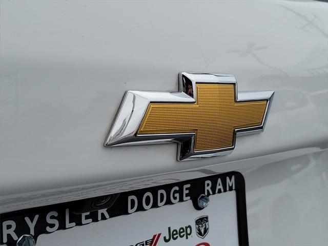used 2023 Chevrolet Equinox car, priced at $22,500