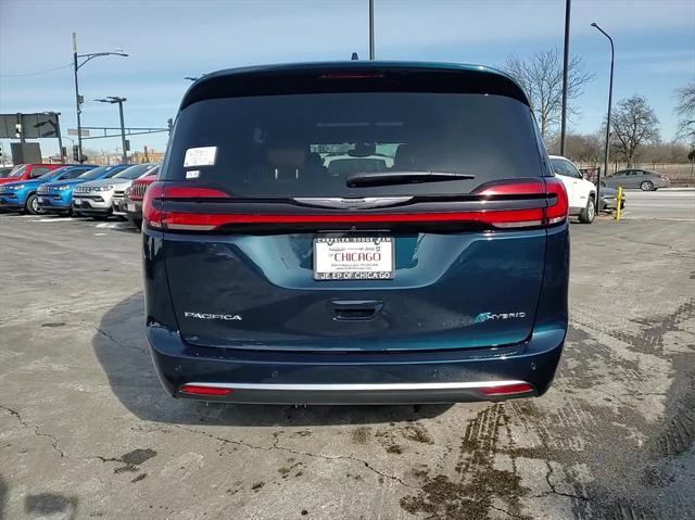 new 2025 Chrysler Pacifica car, priced at $45,475