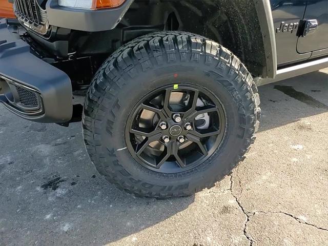new 2025 Jeep Wrangler car, priced at $43,729
