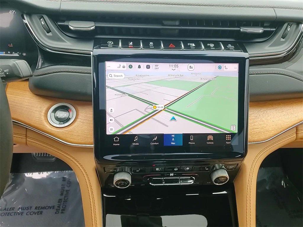 used 2024 Jeep Grand Cherokee car, priced at $43,500