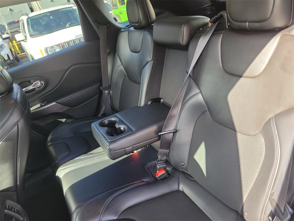 used 2019 Jeep Cherokee car, priced at $14,500