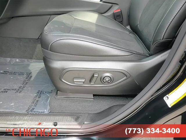 new 2025 Jeep Grand Cherokee car, priced at $36,808