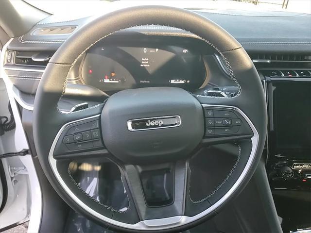 new 2025 Jeep Grand Cherokee car, priced at $43,862