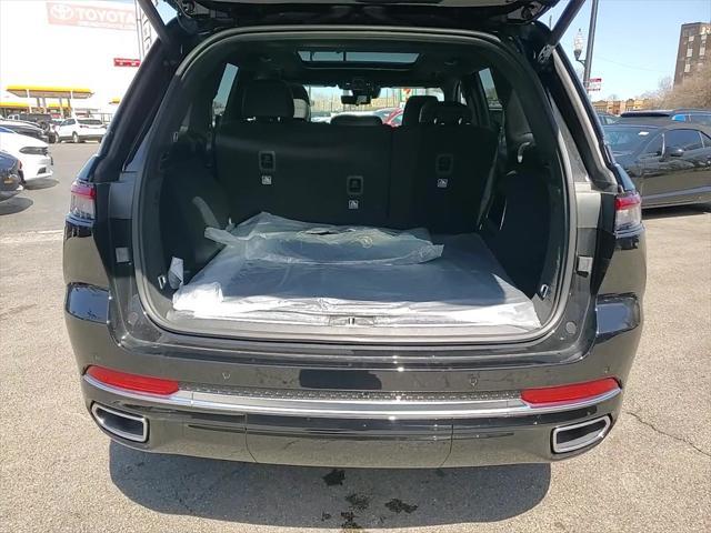 new 2025 Jeep Grand Cherokee car, priced at $59,070
