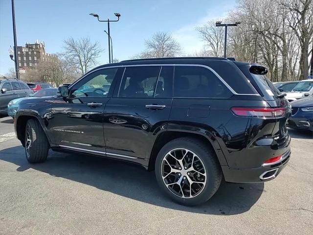 new 2025 Jeep Grand Cherokee car, priced at $59,070
