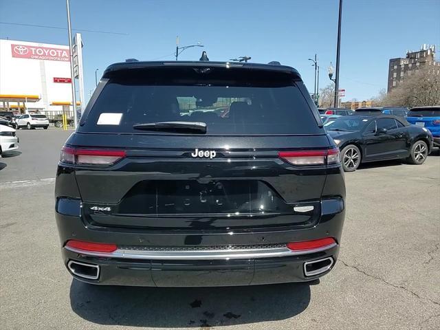 new 2025 Jeep Grand Cherokee car, priced at $59,070