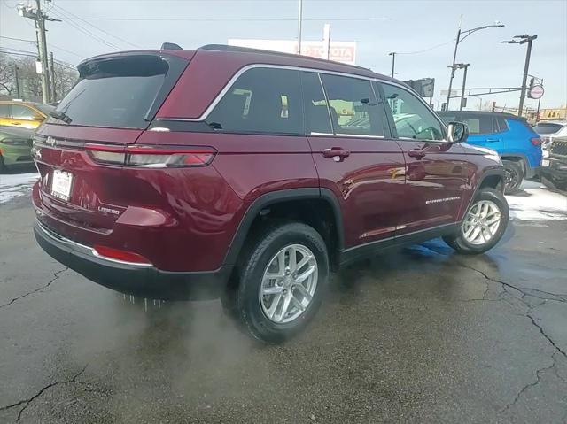 new 2025 Jeep Grand Cherokee car, priced at $34,795