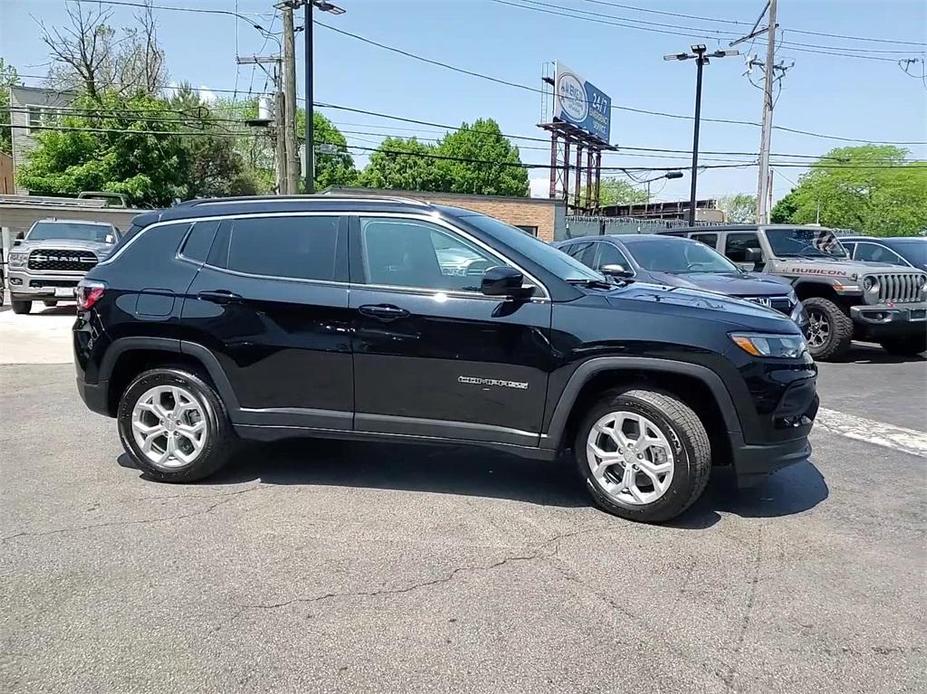 new 2024 Jeep Compass car, priced at $25,888