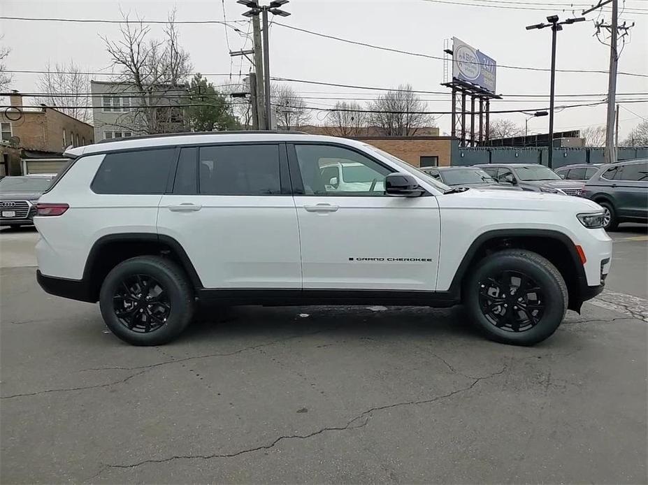 new 2024 Jeep Grand Cherokee L car, priced at $39,154