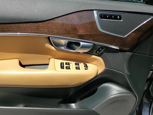 used 2019 Volvo XC90 car, priced at $20,629