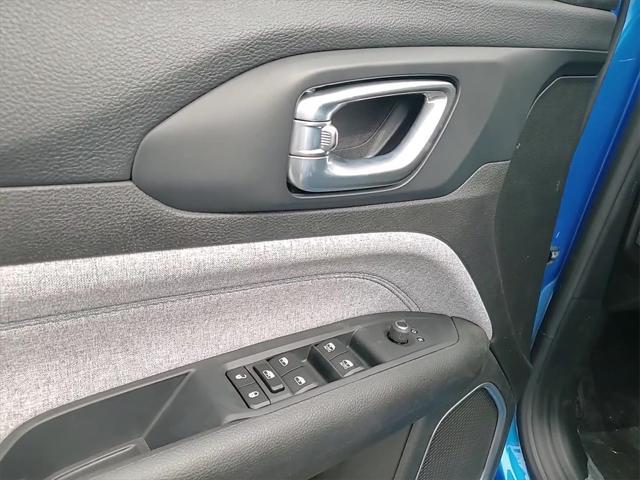 new 2025 Jeep Compass car, priced at $22,735