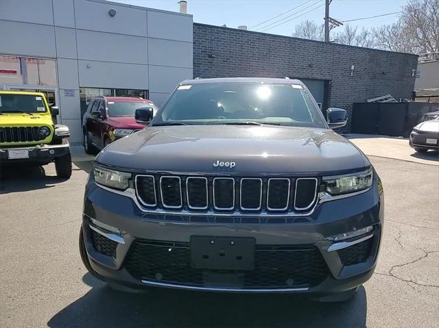 new 2024 Jeep Grand Cherokee car, priced at $39,744