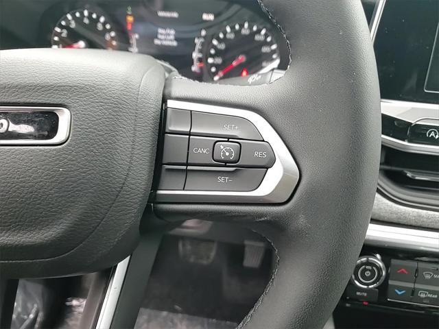 new 2025 Jeep Compass car, priced at $22,181