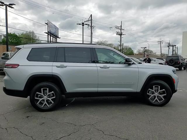 new 2024 Jeep Grand Cherokee L car, priced at $37,221