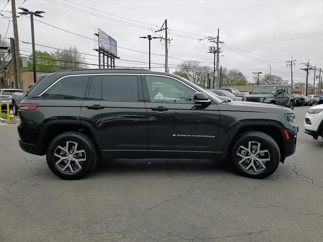 new 2024 Jeep Grand Cherokee car, priced at $42,760