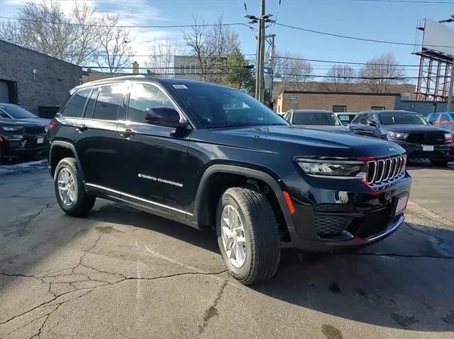 new 2025 Jeep Grand Cherokee car, priced at $36,995