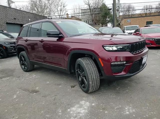 new 2025 Jeep Grand Cherokee car, priced at $45,034