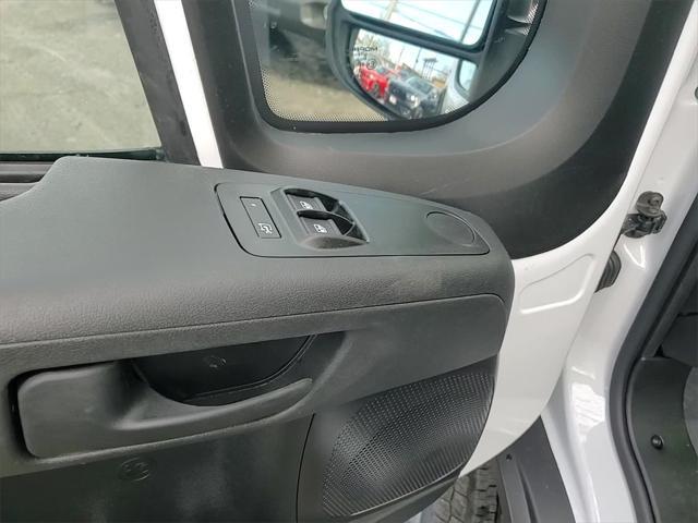 new 2025 Ram ProMaster 2500 car, priced at $42,171