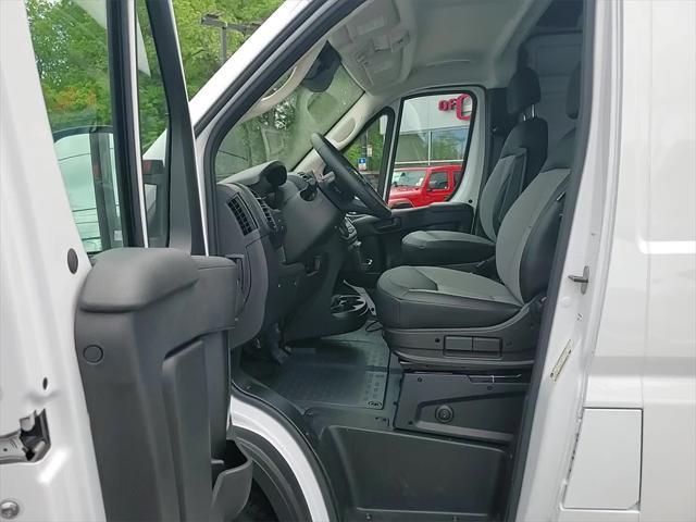 new 2025 Ram ProMaster 2500 car, priced at $46,623