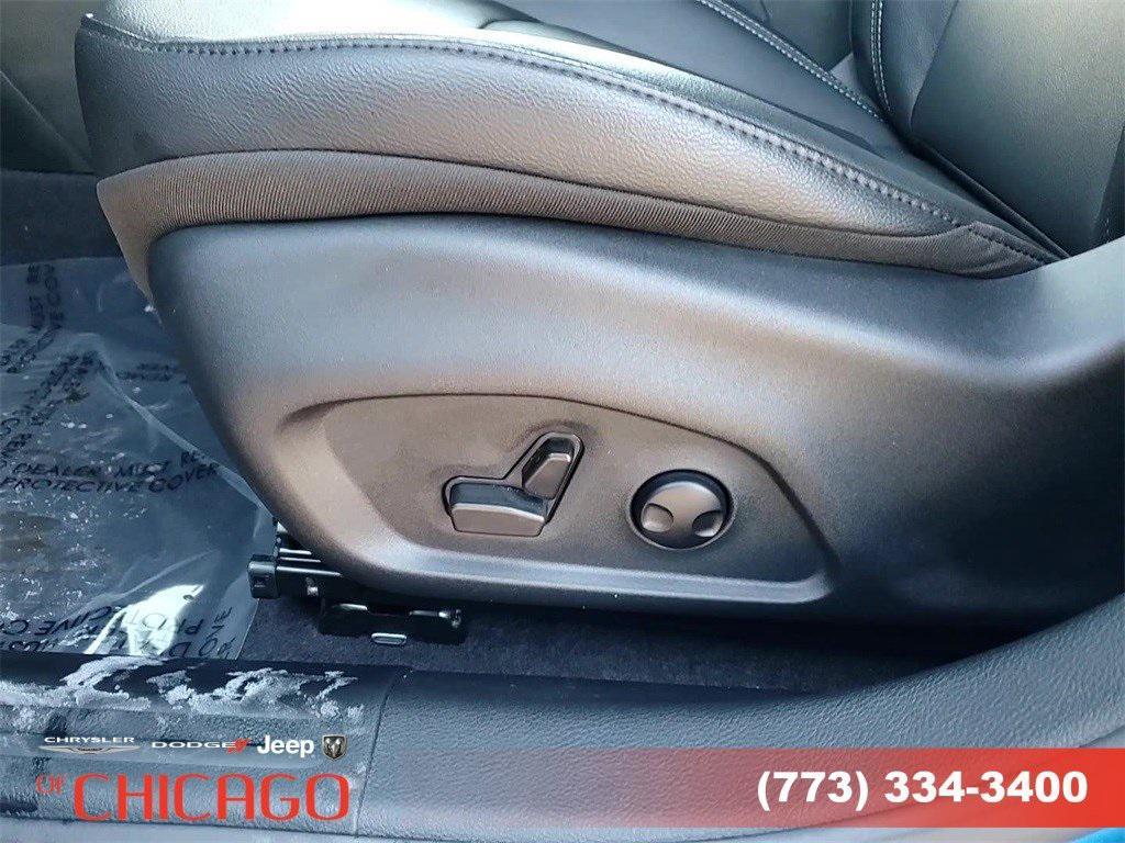 new 2025 Jeep Compass car, priced at $27,902