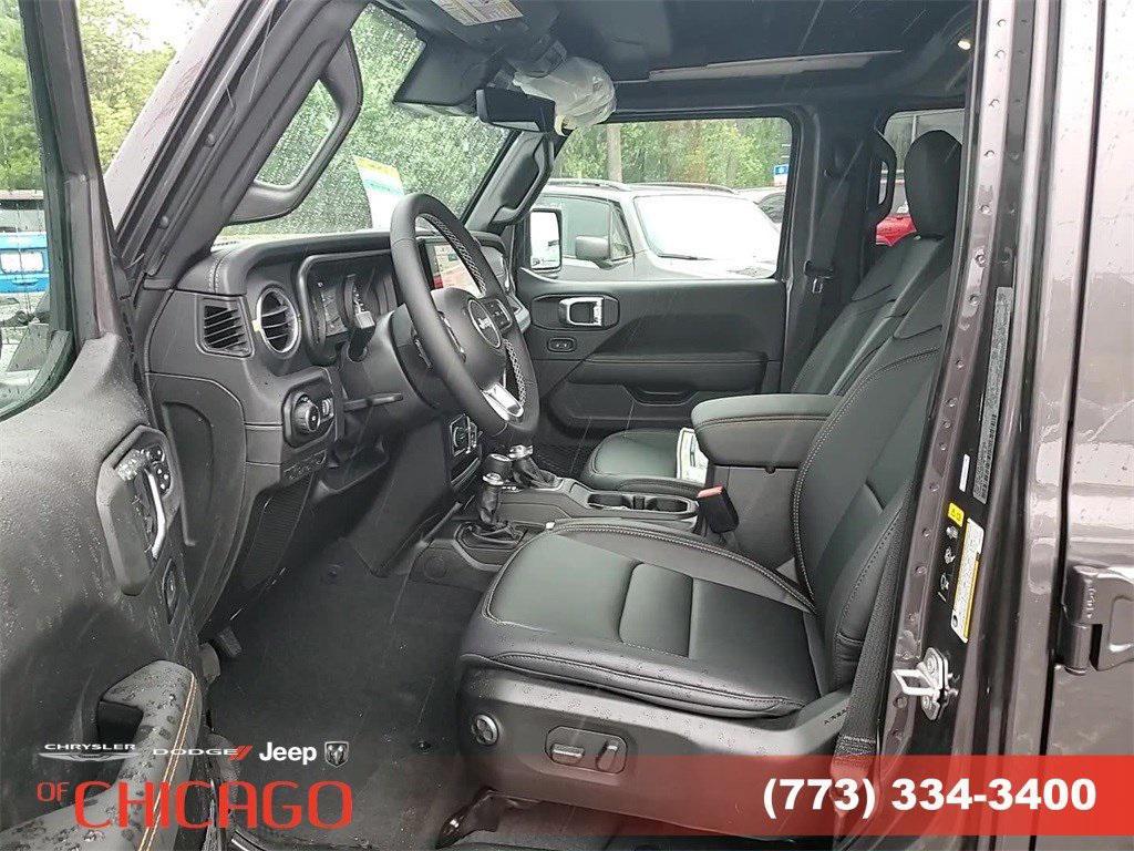 new 2025 Jeep Wrangler car, priced at $50,662