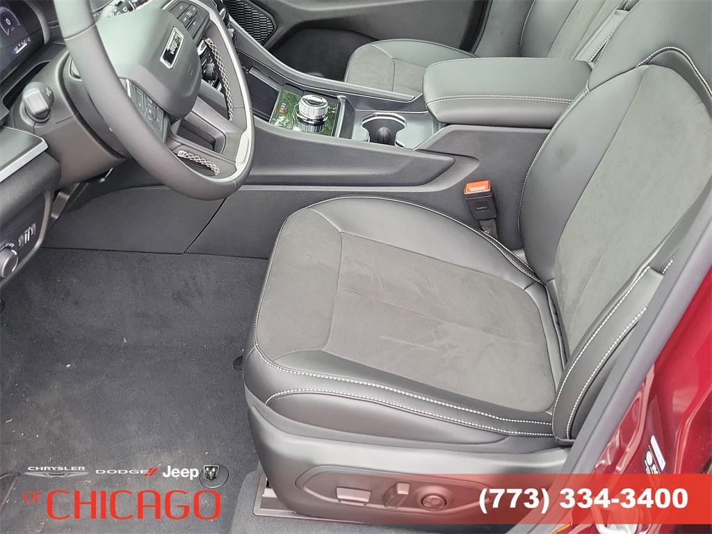 new 2025 Jeep Grand Cherokee car, priced at $35,515