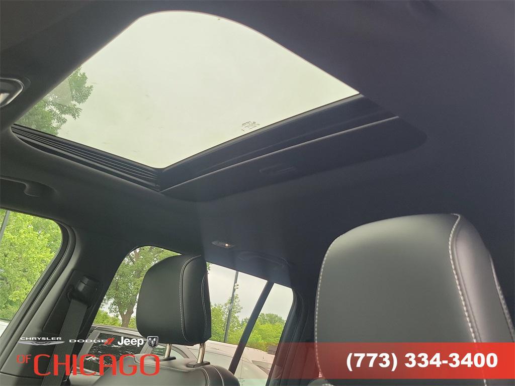 new 2025 Jeep Grand Cherokee car, priced at $35,515