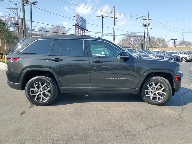 new 2024 Jeep Grand Cherokee car, priced at $41,875