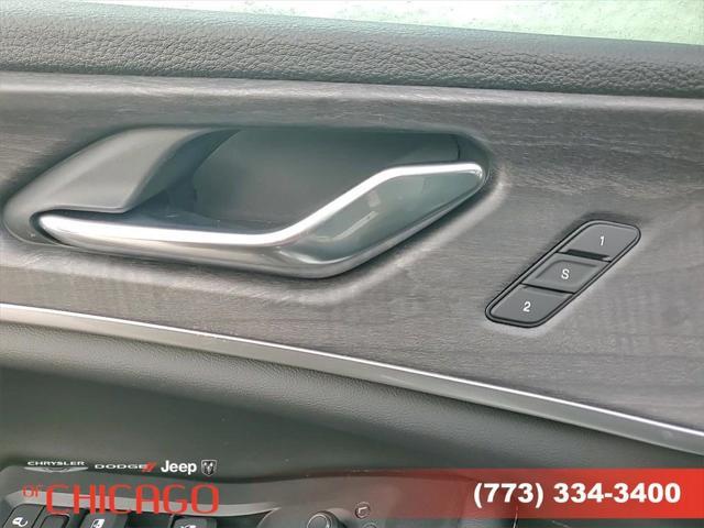 new 2025 Jeep Grand Cherokee car, priced at $44,076
