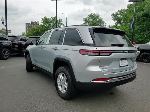 new 2024 Jeep Grand Cherokee car, priced at $29,895