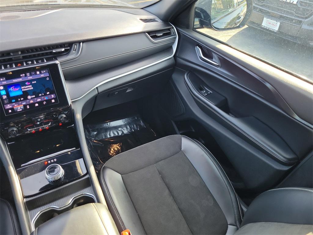 used 2024 Jeep Grand Cherokee L car, priced at $27,500